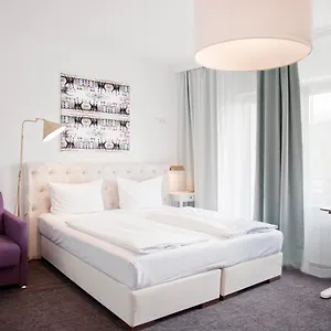 Hotel Les Nations, Berlijn