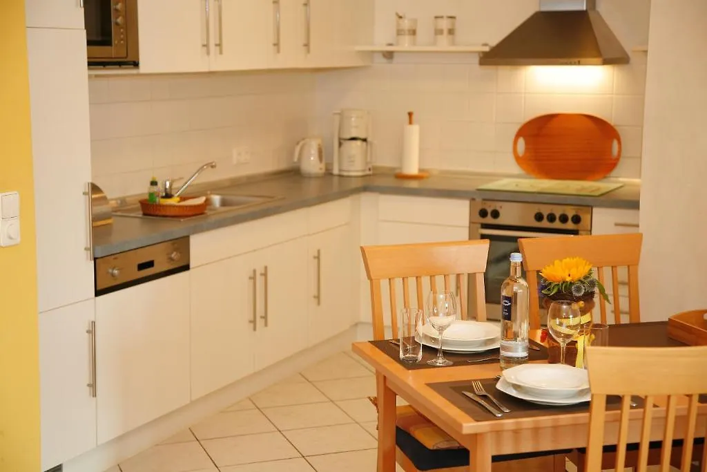 HSH Hotel Apartments Mitte Berlin 4*,